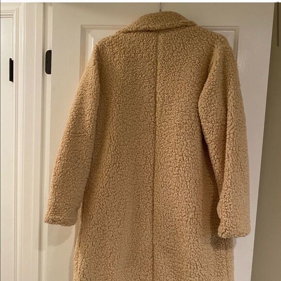 NWT Beautiful Faux Shearling Teddy Coat - Picture 7 of 9